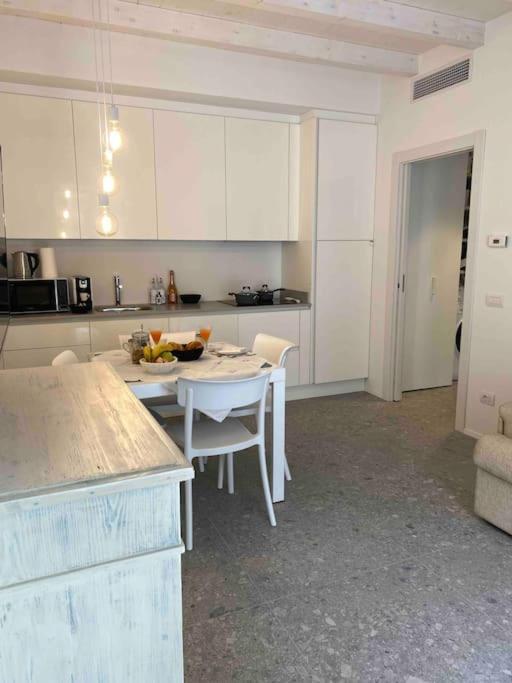 La Casa Di Gio: Piccolo Gioiello In Centro Como Eksteriør billede